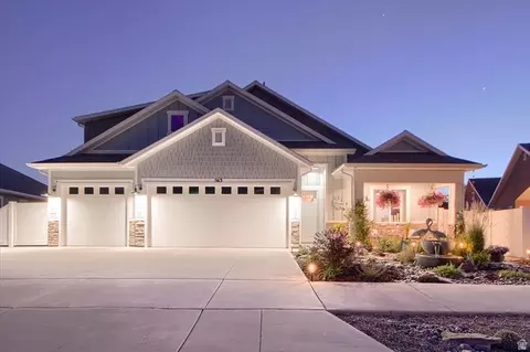563 E Pebble Creek Dr, South Weber, UT 84405