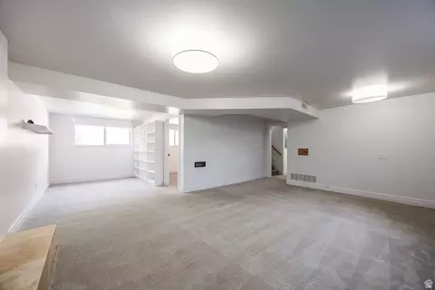 Living - 3088 S 2075 E, Millcreek, UT 84109 photo 4 of 4