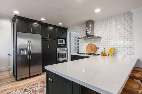 Kitchen - 3088 S 2075 E, Millcreek, UT 84109 photo 3 of 6