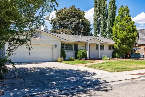 Exterior - 3088 S 2075 E, Millcreek, UT 84109 photo 4 of 9