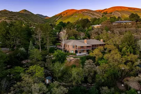 1510 E Chandler Dr N, Salt Lake City, UT 84103