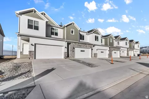 842 S 380 E #67, Smithfield, UT 84335