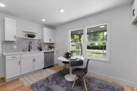 Kitchen - 560 E 7570 S, Midvale, UT 84047 photo 2 of 2