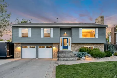 11858 S Cedar Ridge Rd, Sandy, UT 84094