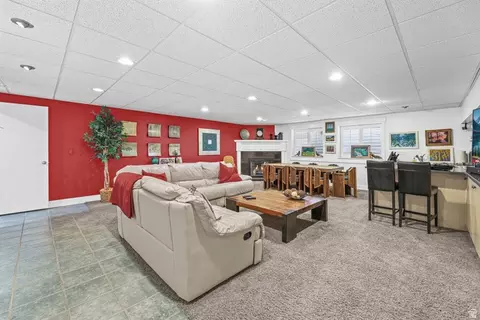 Living - 31 Village Square Rd, Centerville, UT 84014 photo 1 of 2