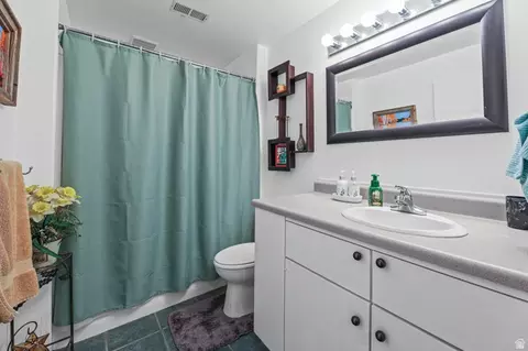 Bath - 31 Village Square Rd, Centerville, UT 84014 photo 4 of 4