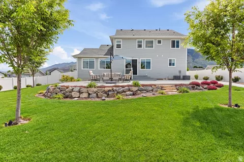 Exterior - 922 S 30 E, Salem, UT 84653 photo 7 of 13