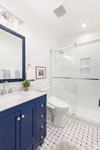 Bath - 922 S 30 E, Salem, UT 84653 photo 5 of 5
