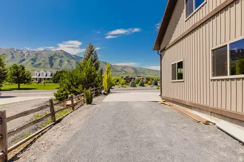 Exterior - 120 S 380 E, Mendon, UT 84325 photo 16 of 17