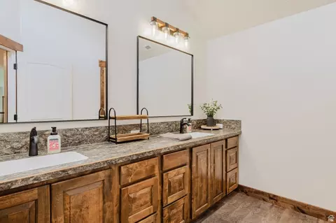 Bath - 120 S 380 E, Mendon, UT 84325 photo 1 of 12