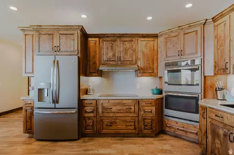 Kitchen - 120 S 380 E, Mendon, UT 84325 photo 5 of 6