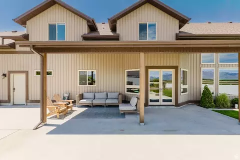 Exterior - 120 S 380 E, Mendon, UT 84325 photo 6 of 17