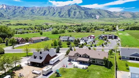 View/Area - 120 S 380 E, Mendon, UT 84325 photo 4 of 5