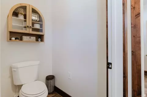 Bath - 120 S 380 E, Mendon, UT 84325 photo 5 of 12