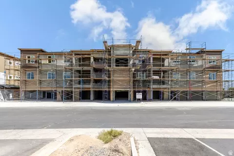 3721 S Dalbergia Dr #B301, West Valley City, UT 84119