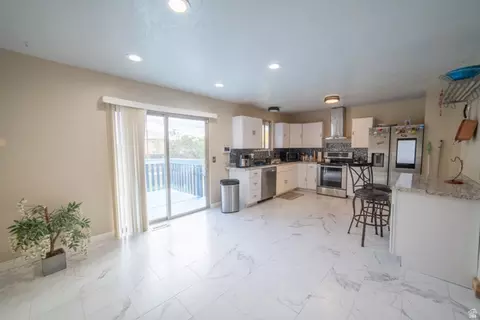 Kitchen - 1430 E 8685 S, Sandy, UT 84093 photo 4 of 4