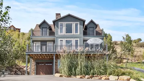 713 N Lochwood Vw W #92, Garden City, UT 84028