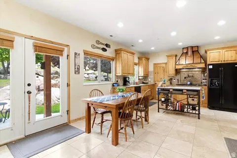 Kitchen - 5176 Fairview Loop # 503, Eden, UT 84310 photo 1 of 2
