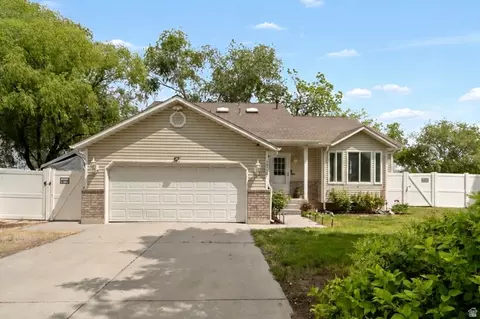 1712 W 8300 S, West Jordan, UT 84088