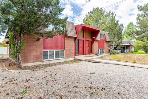 Exterior - 37 W 600 N, Orem, UT 84057 photo 2 of 4