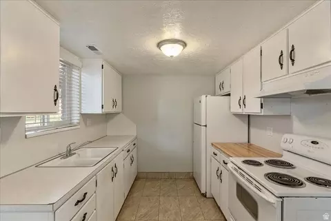 Kitchen - 37 W 600 N, Orem, UT 84057 photo 7 of 8