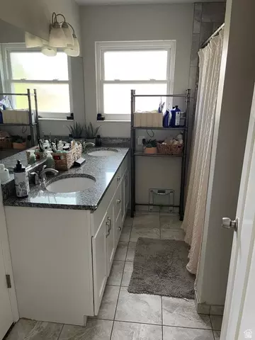 Bath - 2444 E Quail Run Dr S, Sandy, UT 84093 photo 1 of 1