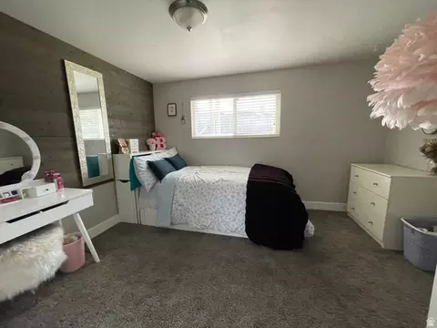 Bedroom - 2444 E Quail Run Dr S, Sandy, UT 84093 photo 2 of 4