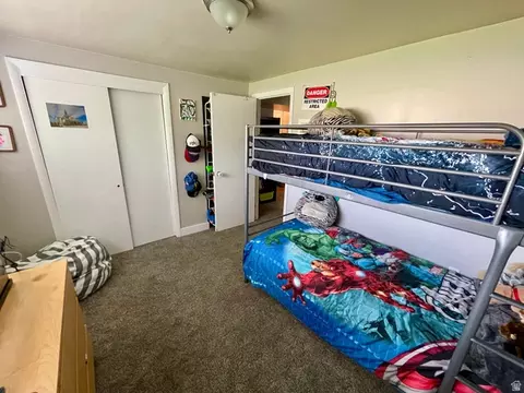 Bedroom - 2444 E Quail Run Dr S, Sandy, UT 84093 photo 4 of 4