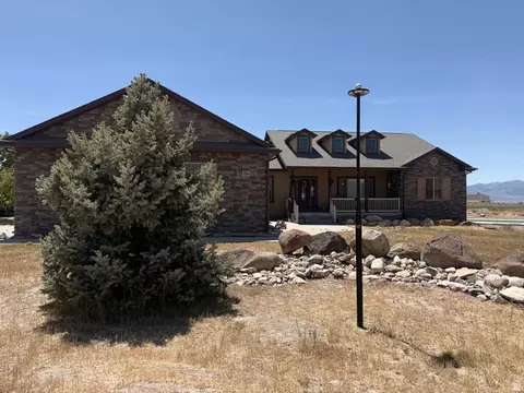 1114 Beehive Dr, Erda, UT 84074