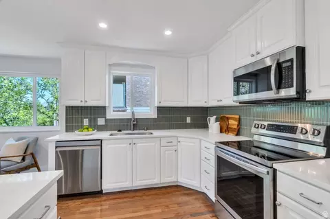 Kitchen - 3813 N Foothill Dr, Provo, UT 84604 photo 2 of 3