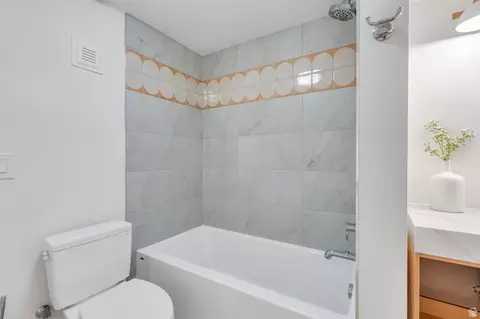 Bath - 3813 N Foothill Dr, Provo, UT 84604 photo 11 of 11