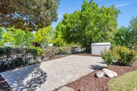 Exterior - 3813 N Foothill Dr, Provo, UT 84604 photo 14 of 18
