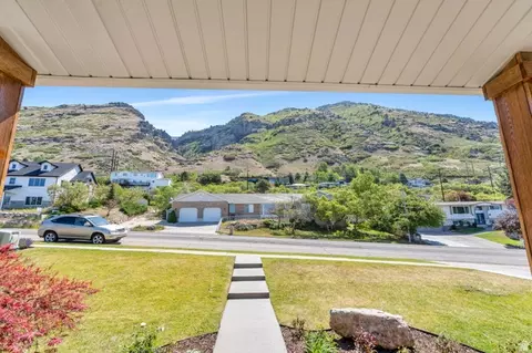 Exterior - 3813 N Foothill Dr, Provo, UT 84604 photo 5 of 18