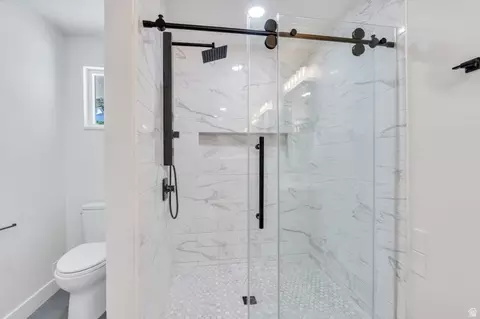 Bath - 3813 N Foothill Dr, Provo, UT 84604 photo 8 of 11