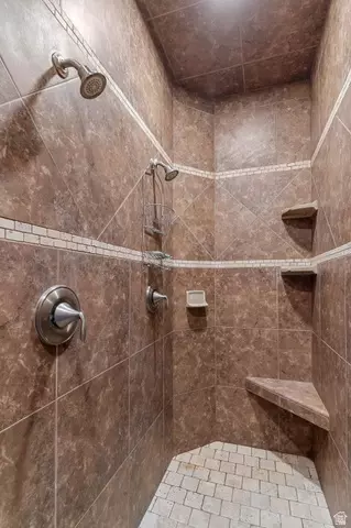 Bath - 5702 W 950 N, Ogden, UT 84404 photo 6 of 7
