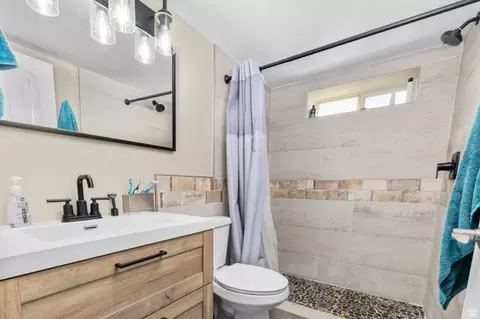 Bath - 5702 W 950 N, Ogden, UT 84404 photo 7 of 7
