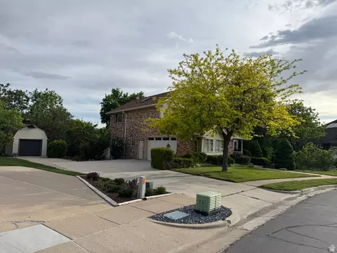 2652 E 1600 N, Layton, UT 84040