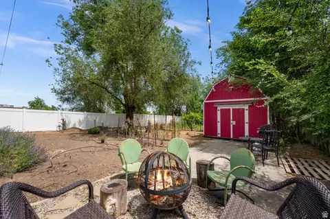 Exterior - 4647 S Box Elder St, Murray, UT 84107 photo 9 of 12