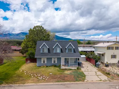 164 S Blue Mountain Dr, Monticello, UT 84535