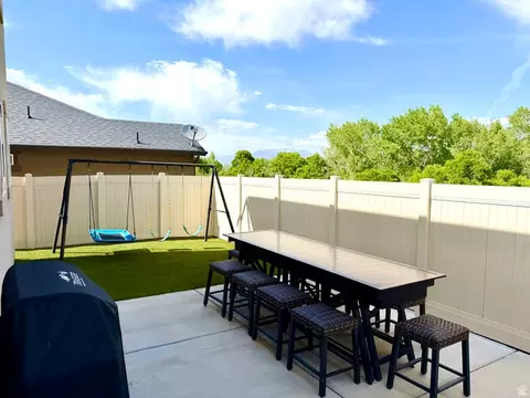 Exterior - 1151 S 550 E, Payson, UT 84651 photo 3 of 9