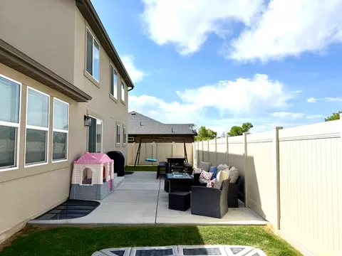 Exterior - 1151 S 550 E, Payson, UT 84651 photo 7 of 9