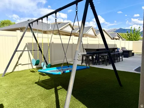 Exterior - 1151 S 550 E, Payson, UT 84651 photo 5 of 9