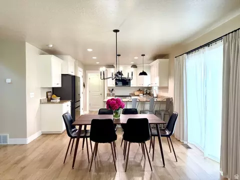 Dining - 1151 S 550 E, Payson, UT 84651 photo 2 of 2