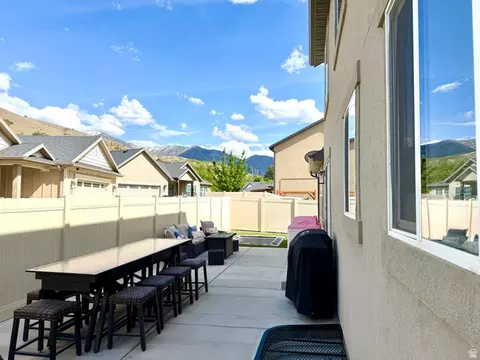 Exterior - 1151 S 550 E, Payson, UT 84651 photo 6 of 9