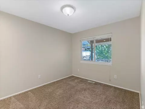 Bedroom - 188 E 2050 S #C-1, Bountiful, UT 84010 photo 2 of 3