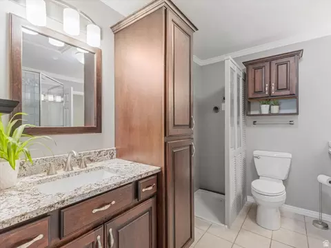 Bath - 188 E 2050 S #C-1, Bountiful, UT 84010 photo 3 of 4