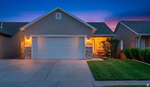 1854 E Shadow Dr N, Eagle Mountain, UT 84005