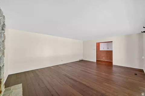 Living - 3120 N Apache Ln E, Provo, UT 84604 photo 5 of 11