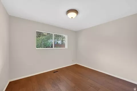 Bedroom - 3120 N Apache Ln E, Provo, UT 84604 photo 4 of 6