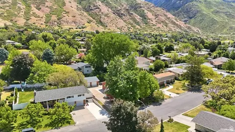 3120 N Apache Ln E, Provo, UT 84604